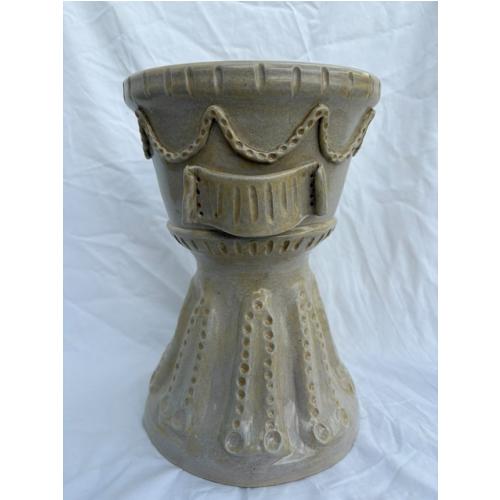 Flower Urn Cream